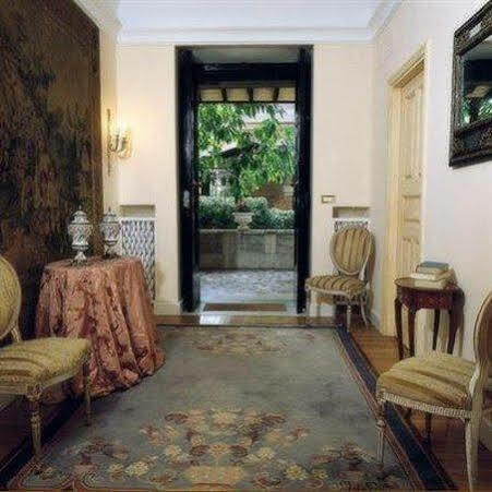 Acomodação com café da manhã  Oriani Roma