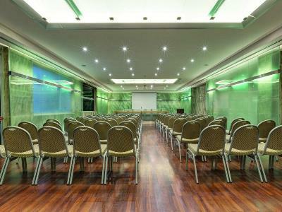 Hotel Courtyard By Marriott Park Roma