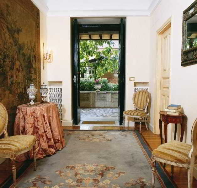 Acomodação com café da manhã  Oriani Roma