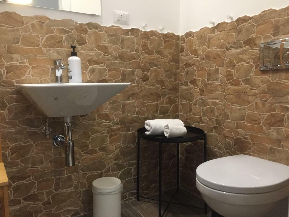 Gasthof Smoorooms Ostiense Rom