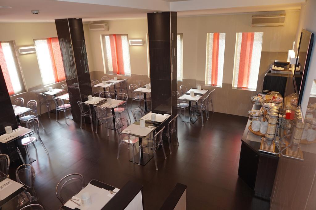 Hotel Mariano 3*