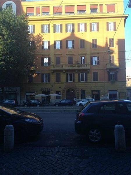Affittacamere A Trastevere Da M.e. 2*