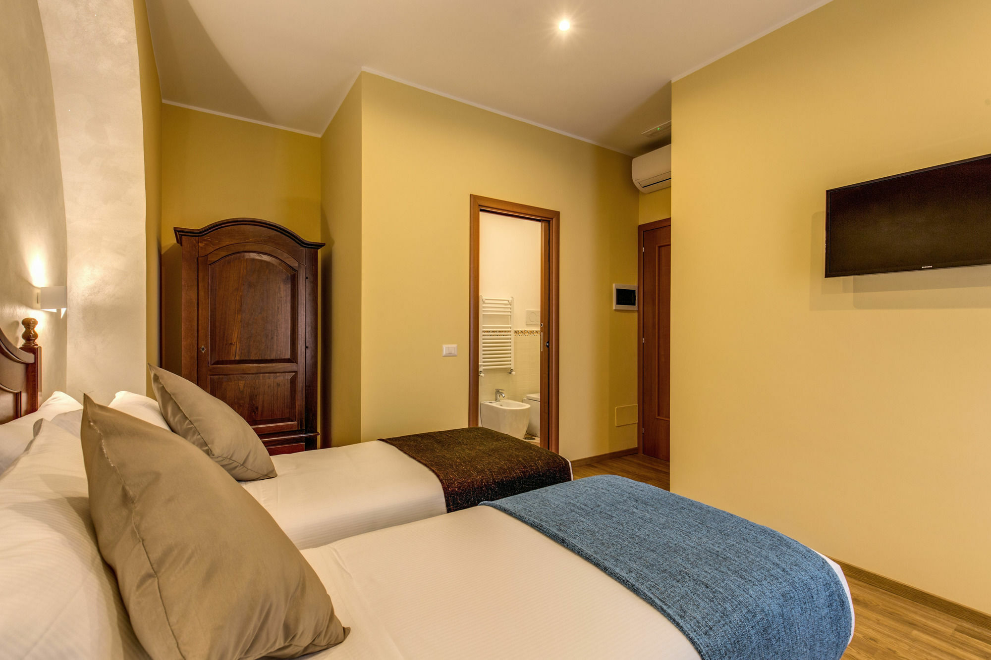 Gjestgiverier Floor Colosseo 3*
