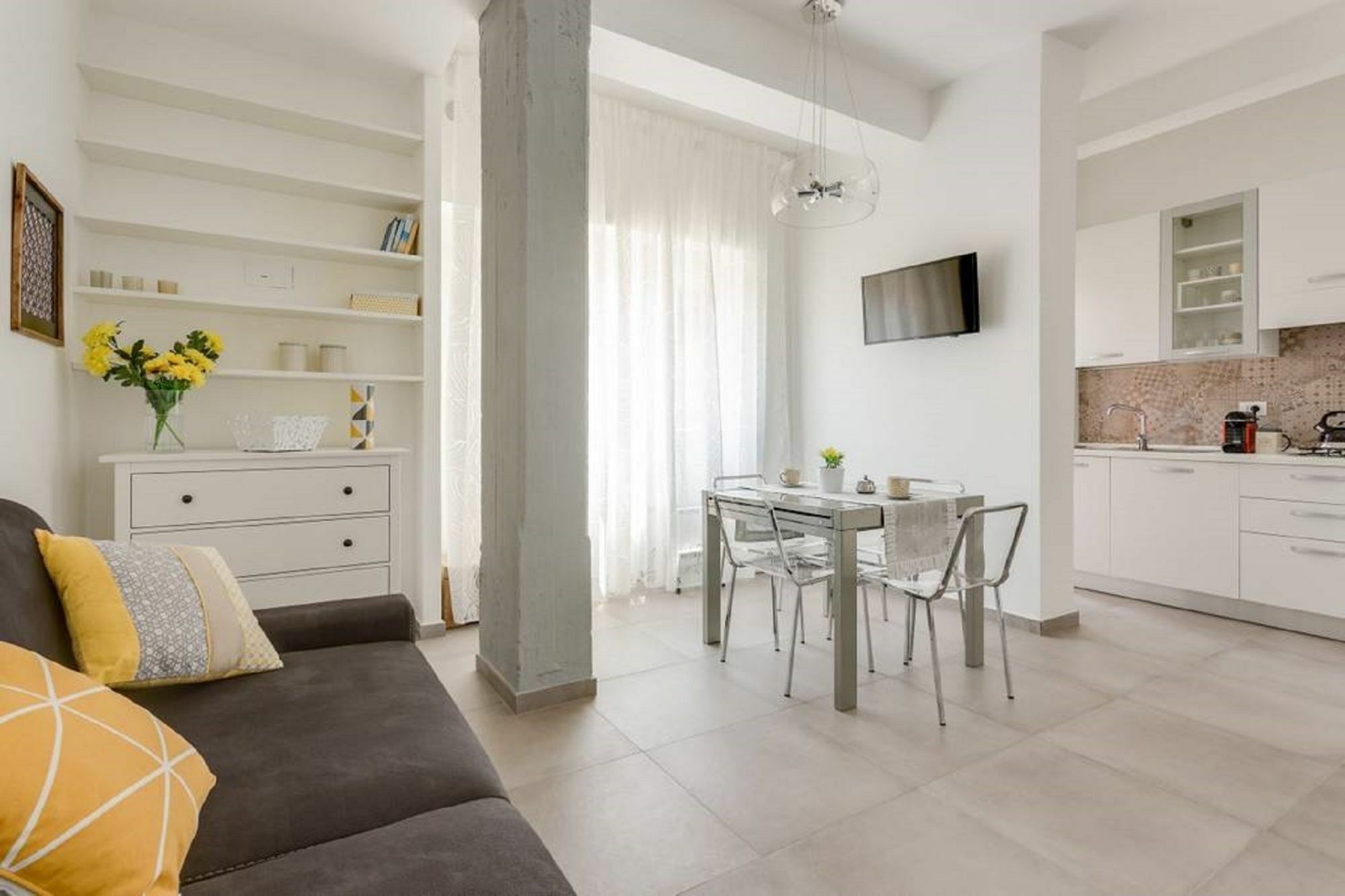 Franca's Roma