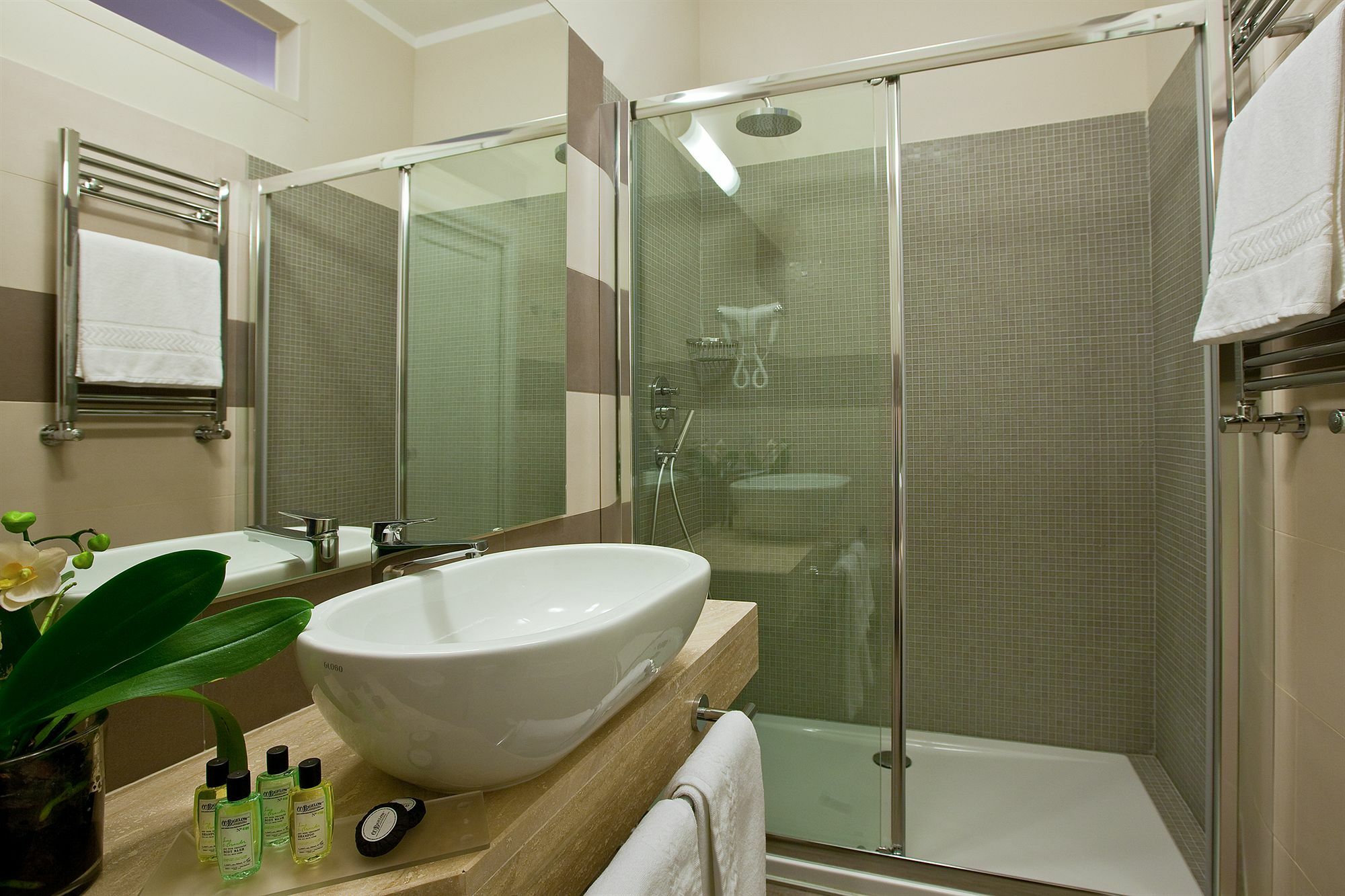 Seven 2* Roma
