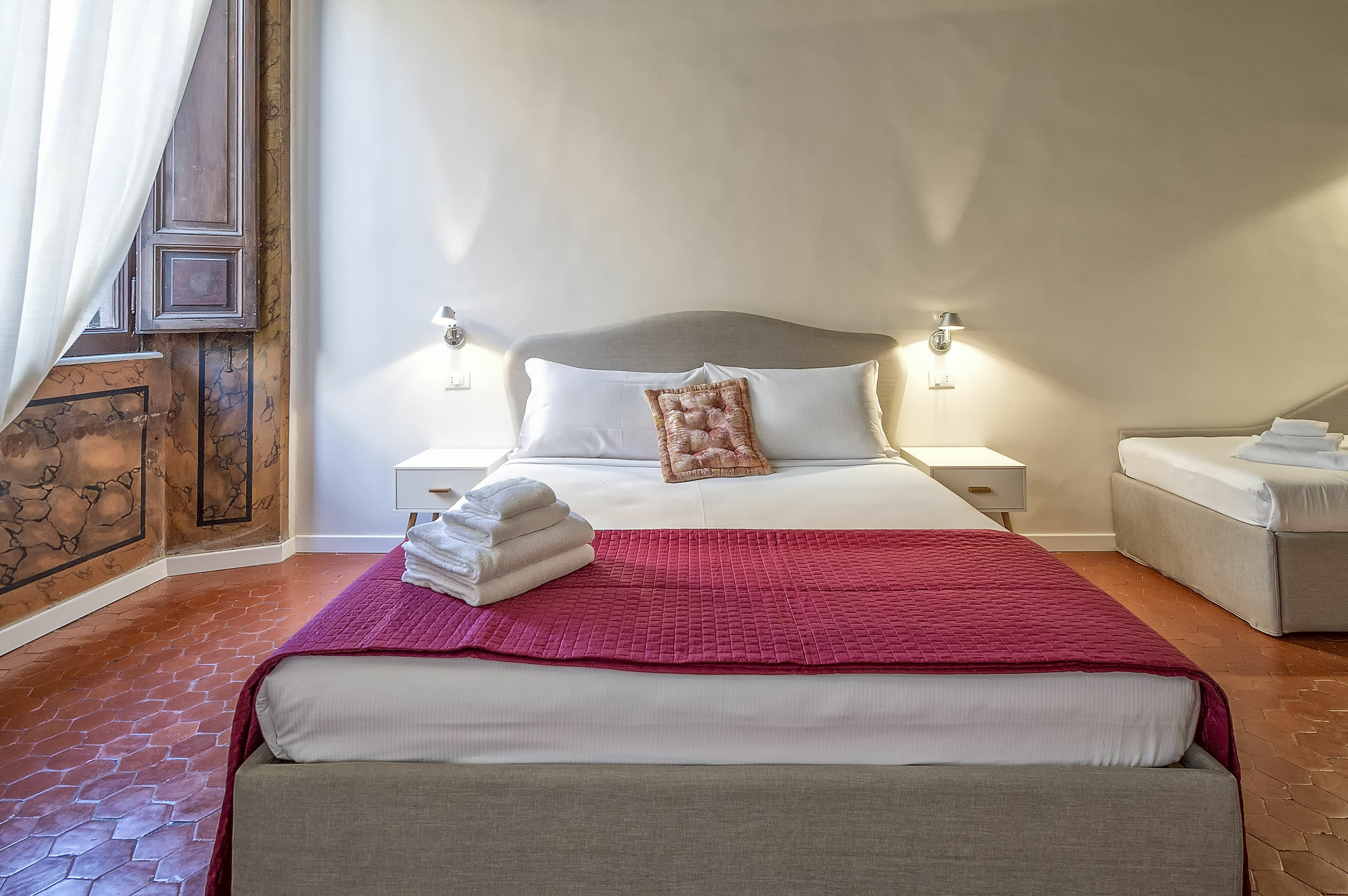 Terrace Pantheon Relais Hotell 4*