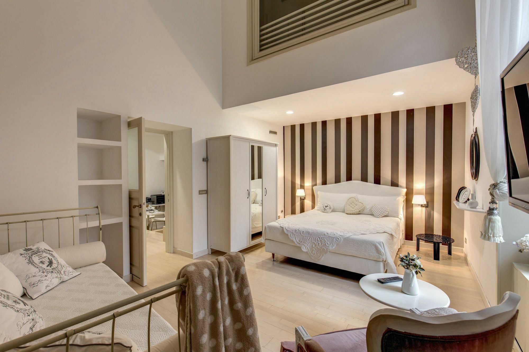 Trevi Miracle Apartamento *