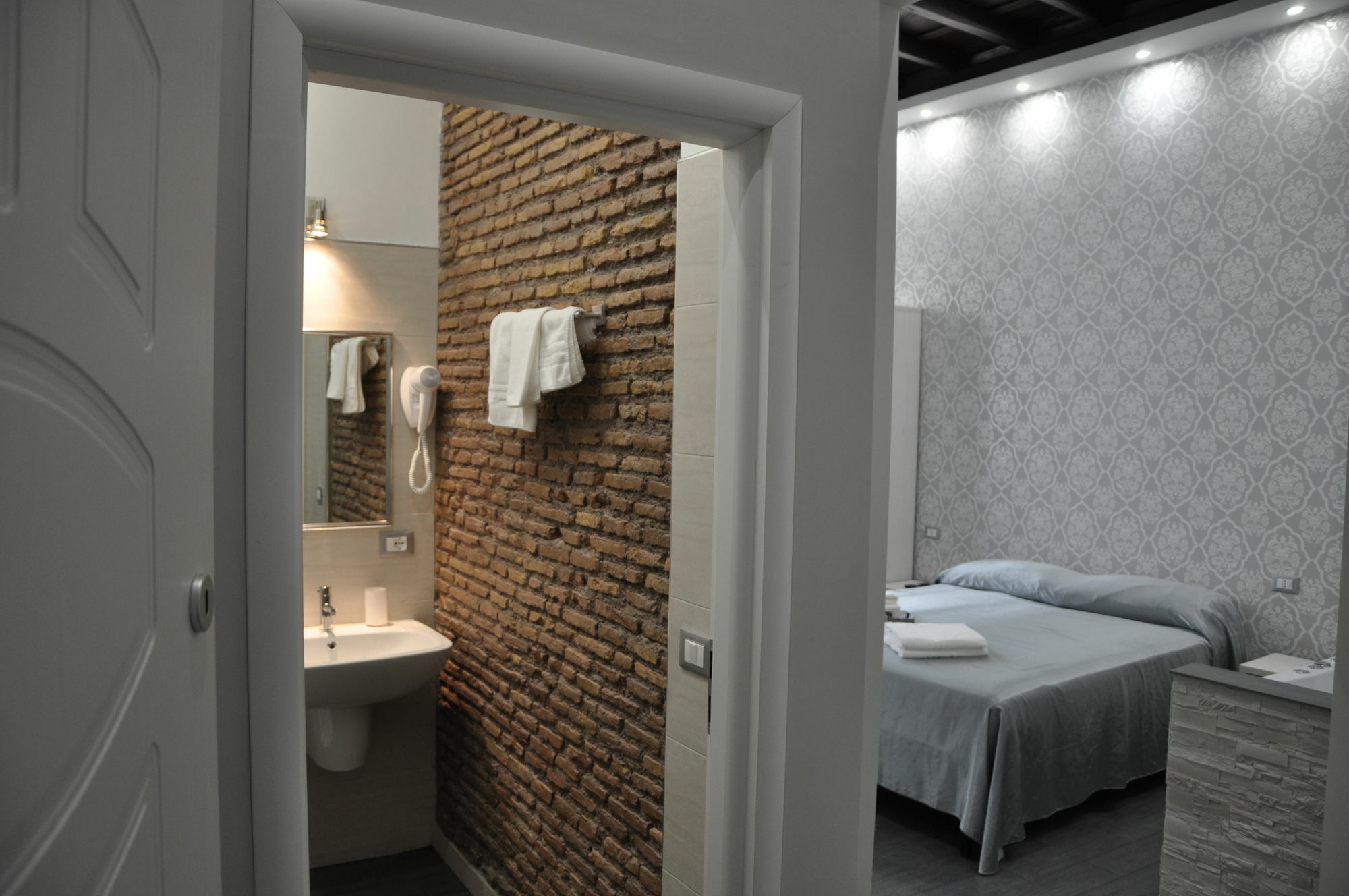 Imperial Relais Affittacamere 2*
