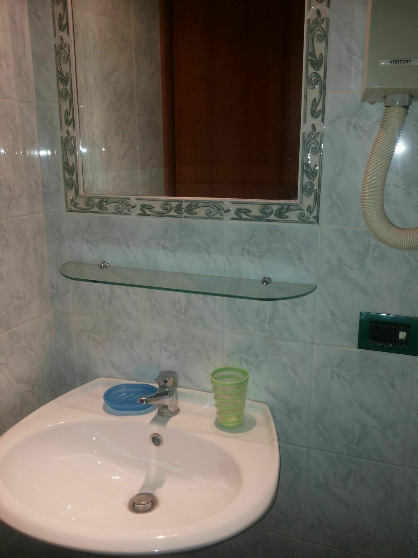 Starlight Bed & Breakfast 2*