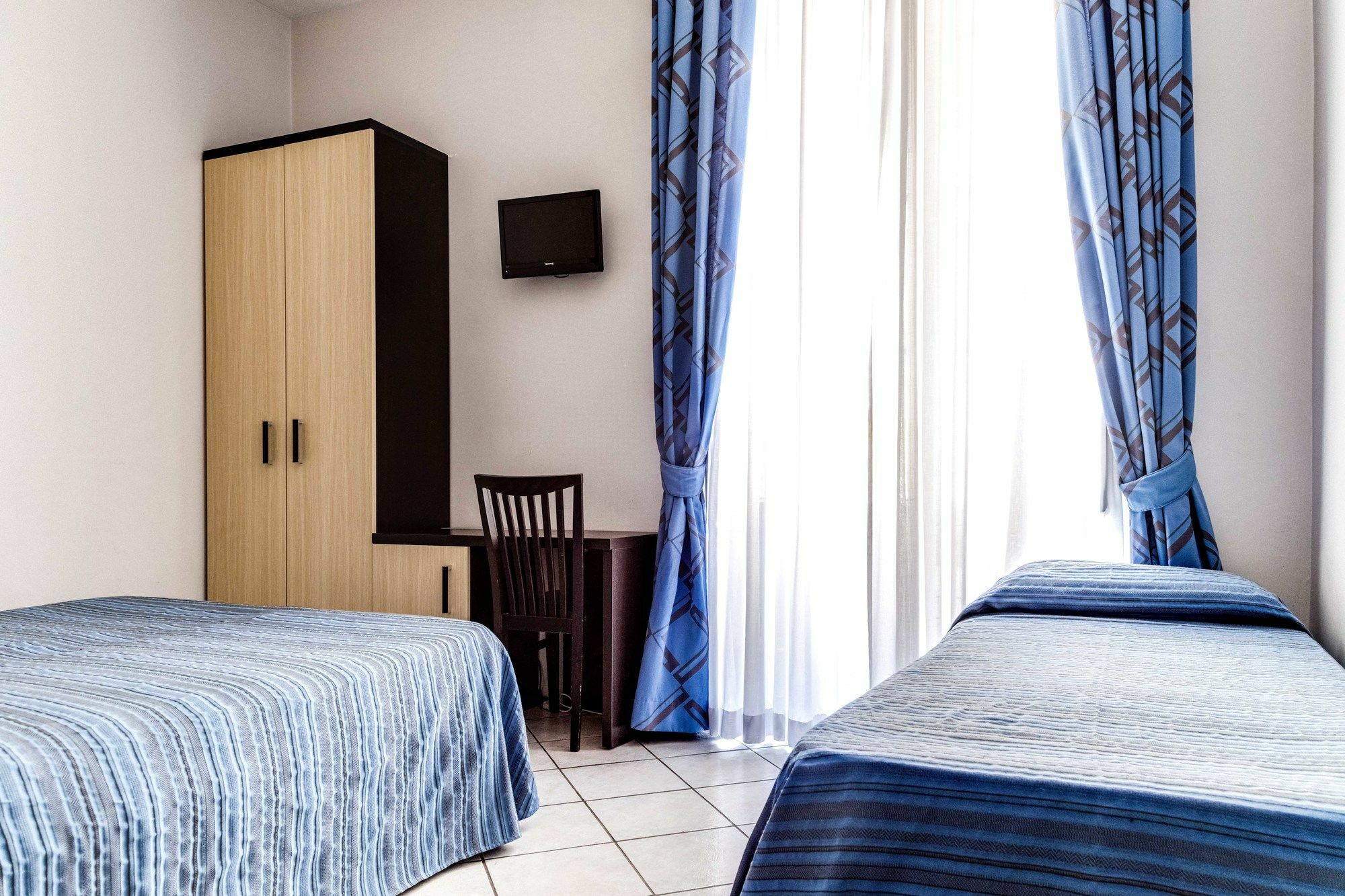Bed & Breakfast New Morpheus 3*
