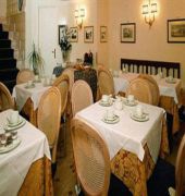 Condotti Palace 4*