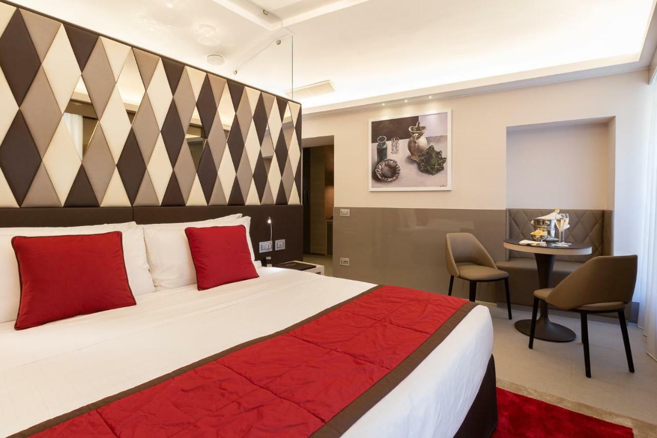 Harry's Bar Trevi & Restaurant Hotel 5*