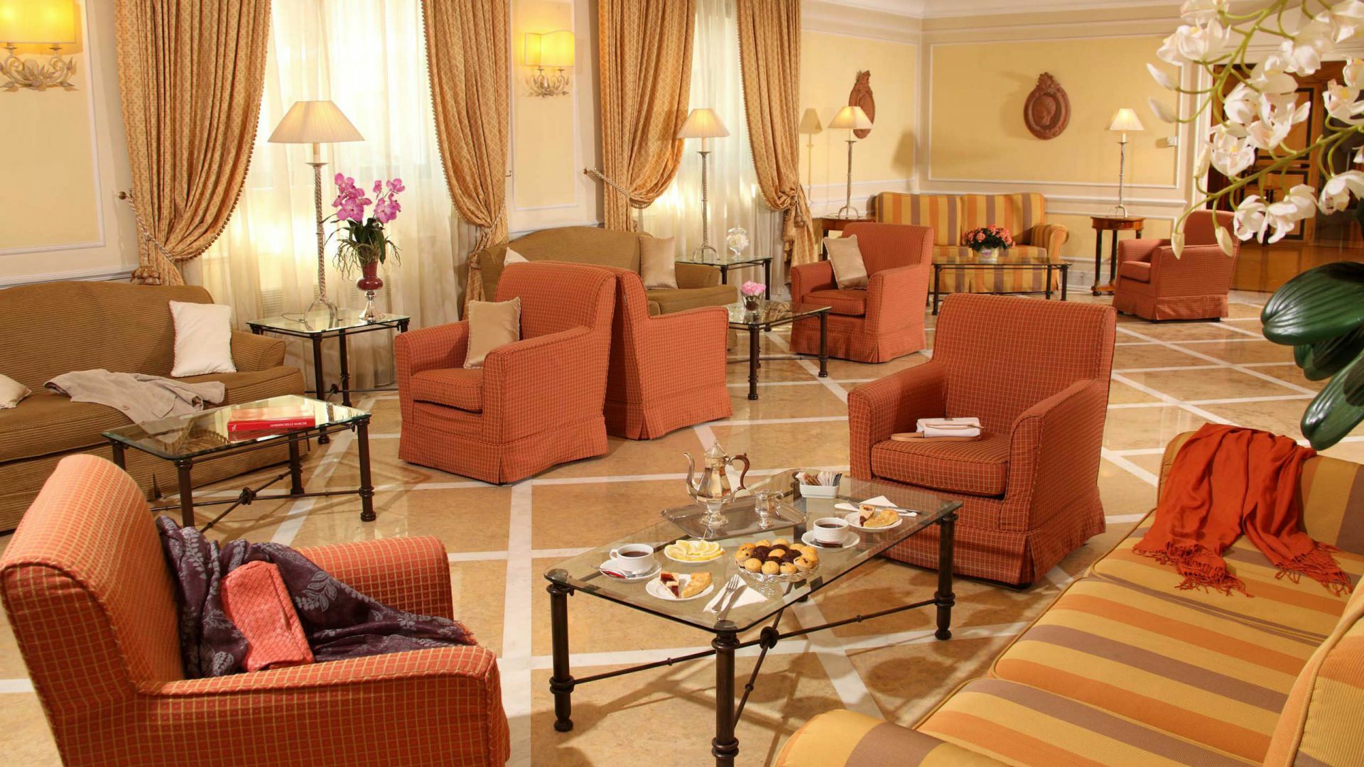 Donna Laura Palace By Omnia Hotell 4*