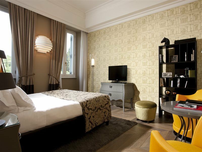 Palazzo Manfredi - Small Luxury Of The World Hotel