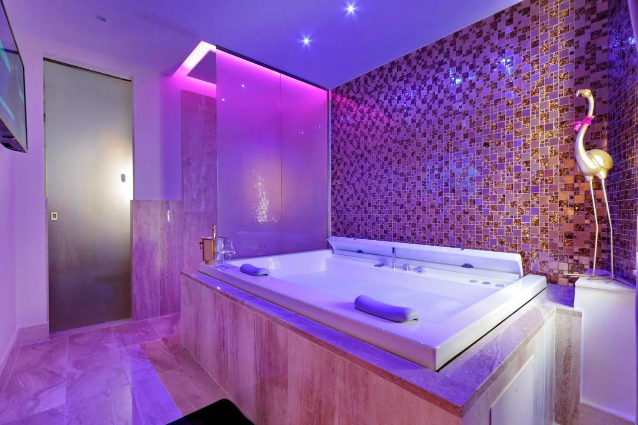 Spanish Diamond Luxury & Jacuzzi 2*