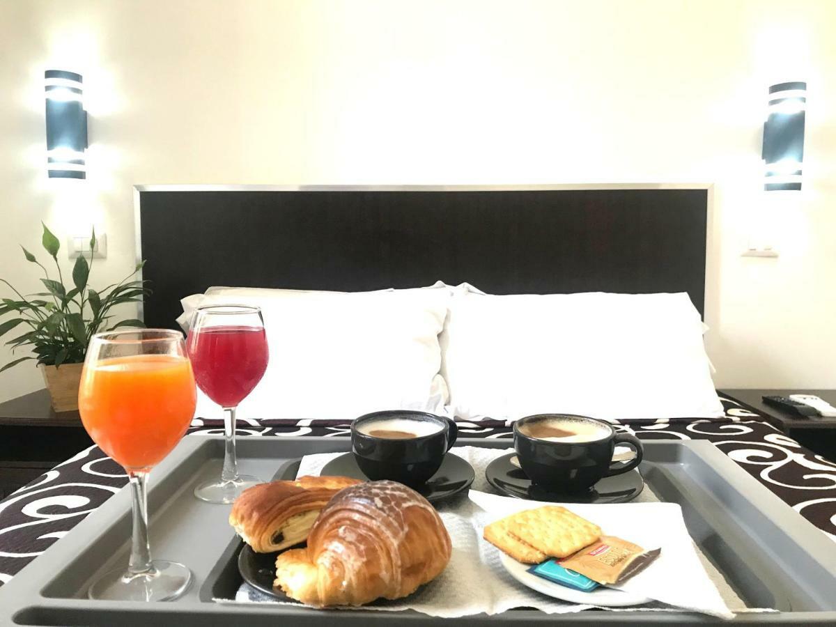 Bed and breakfast Serena House