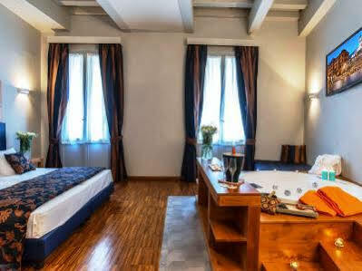 The Code Hotel Roma