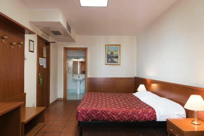 Hotel Marsala Roma