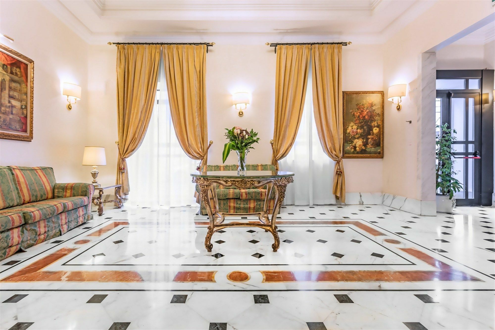Hotell Raeli Noto