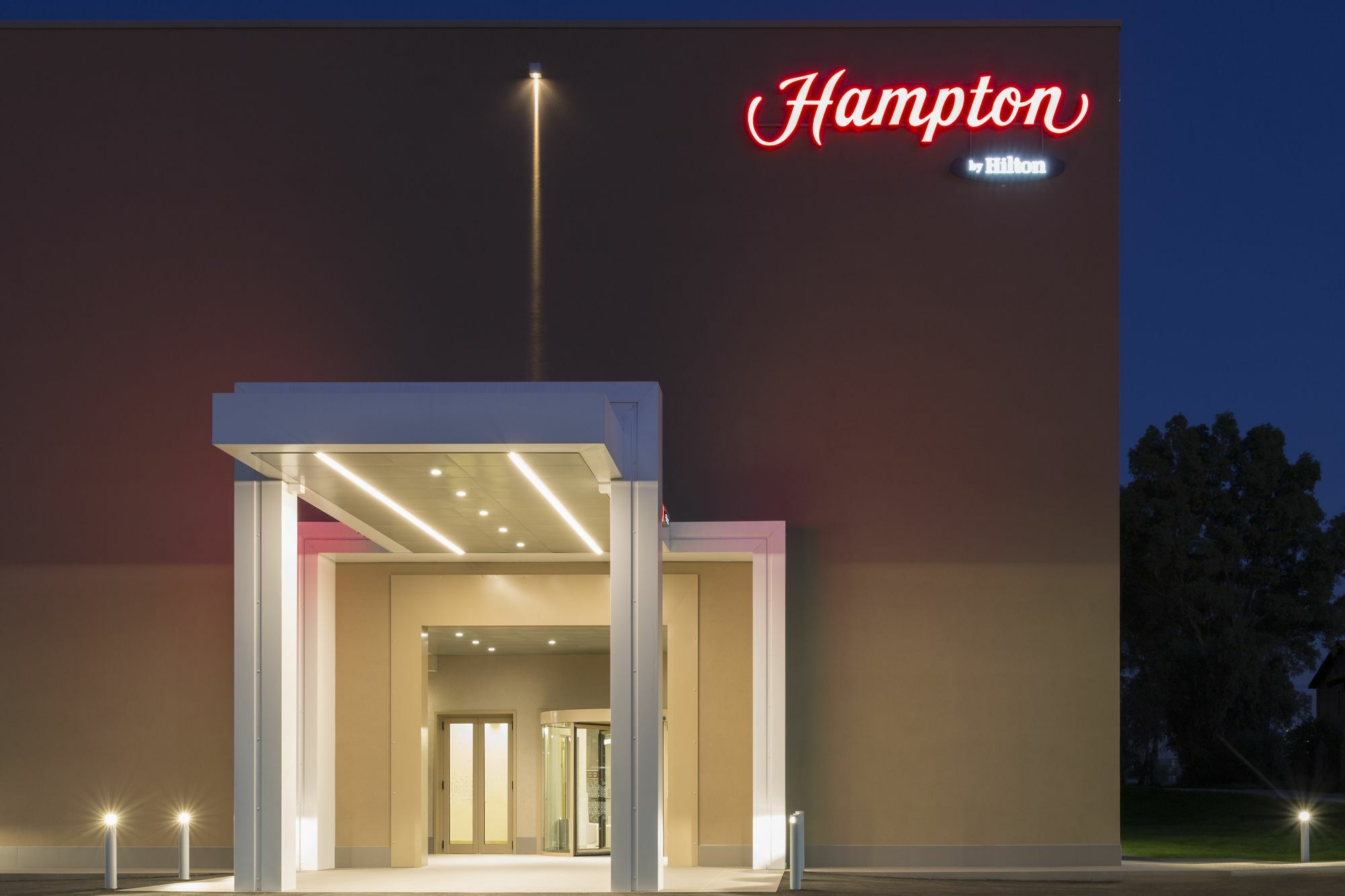 Hotell Hampton By Hilton East Roma