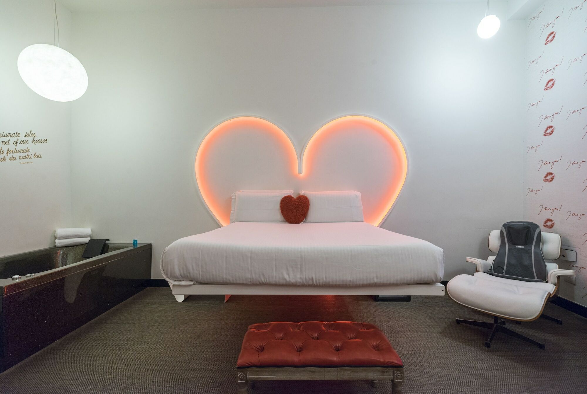 Guest house Irooms Jacuzzi 2*