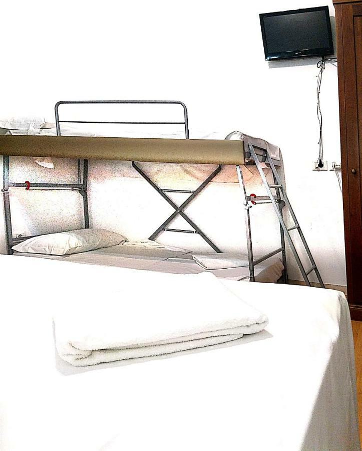 Guesthouse Alex II 2*