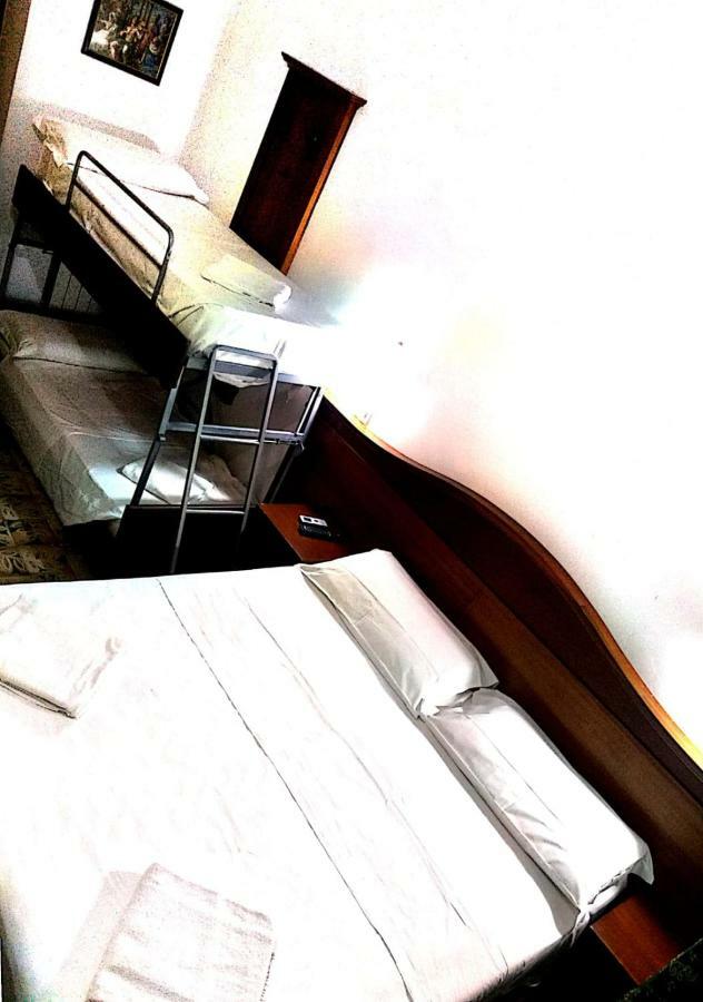 Gasthof Guesthouse Alex II Rom