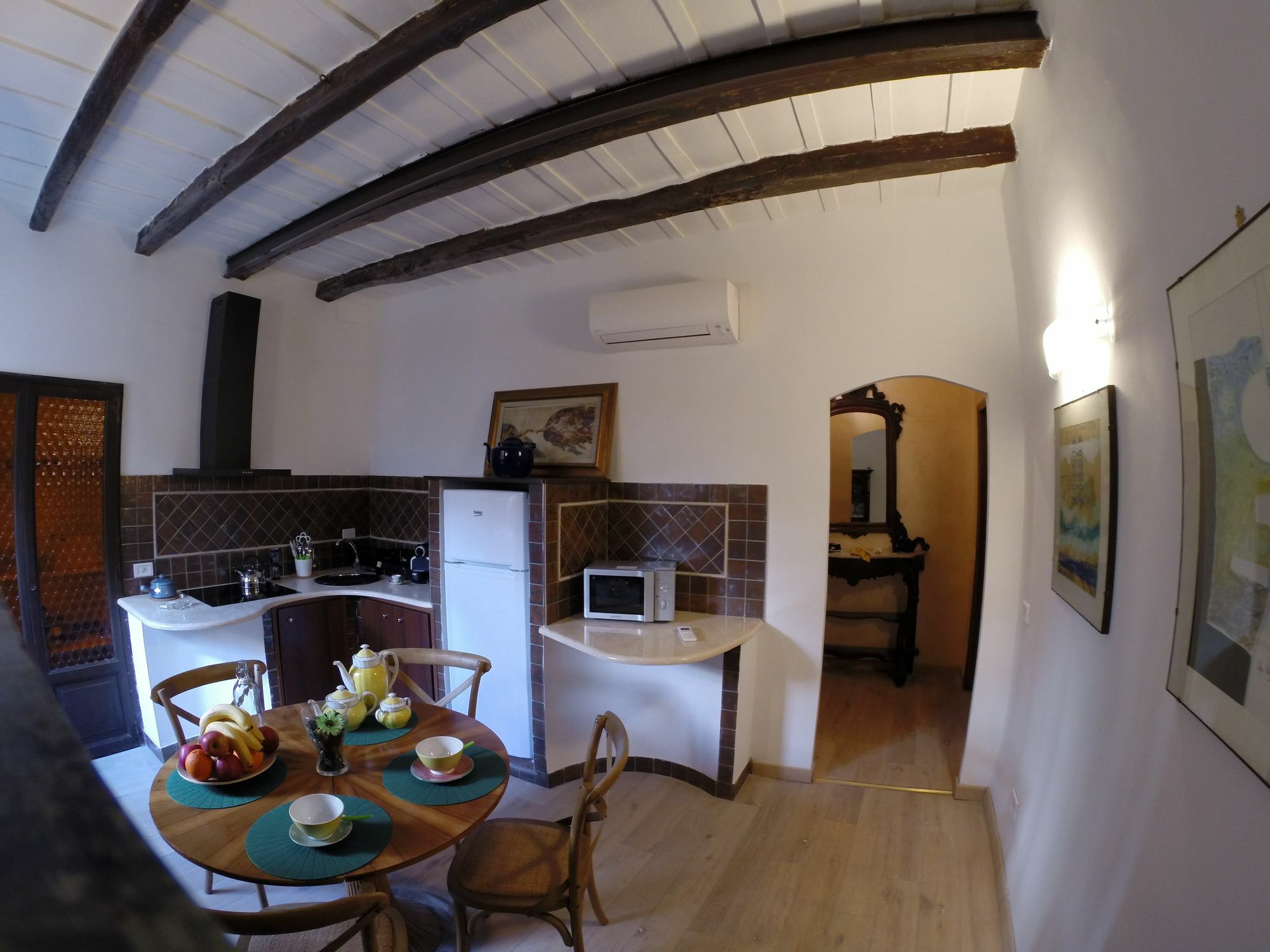 Pantheon Old Apartamento *