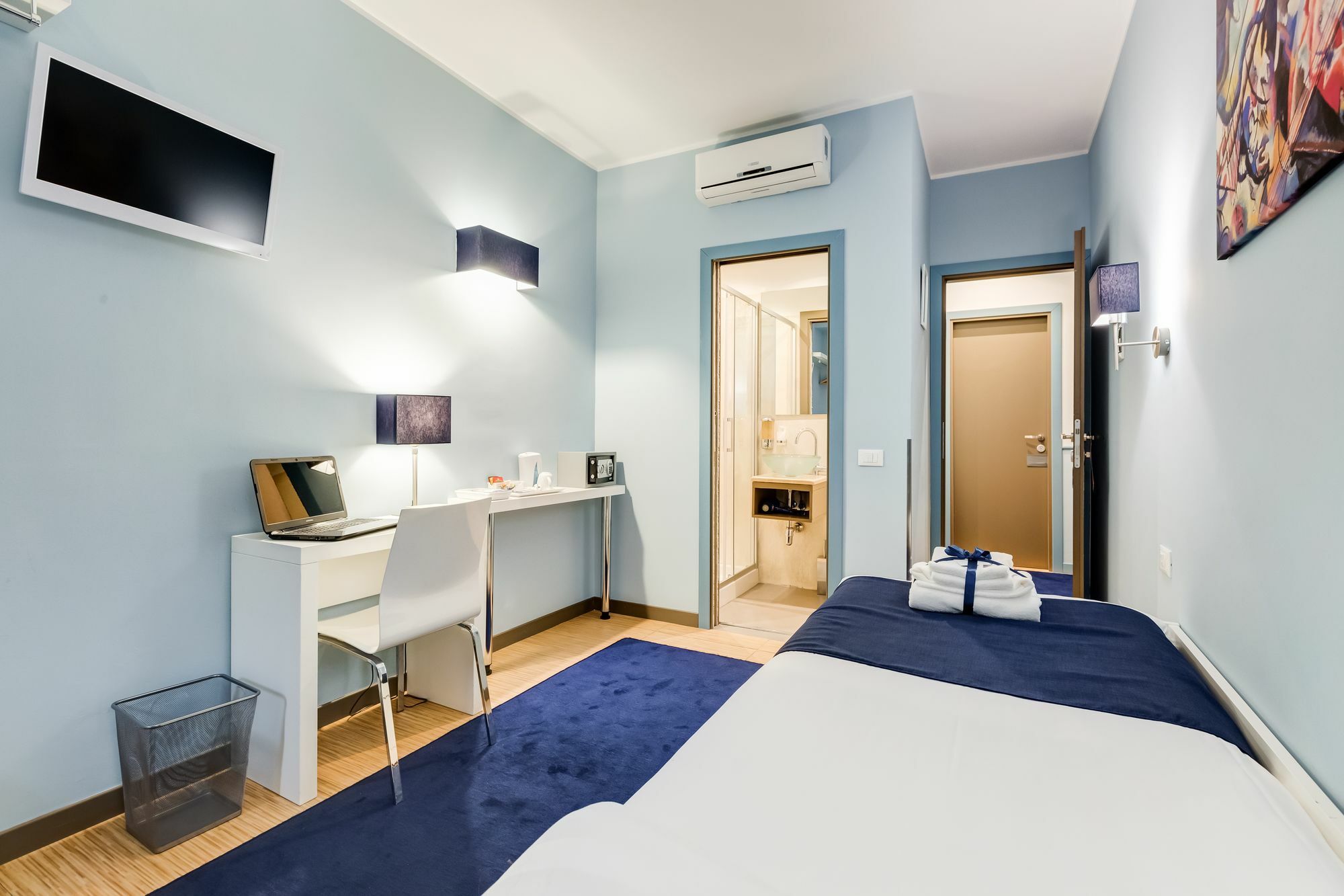 Easy Budget Colosseo Roma