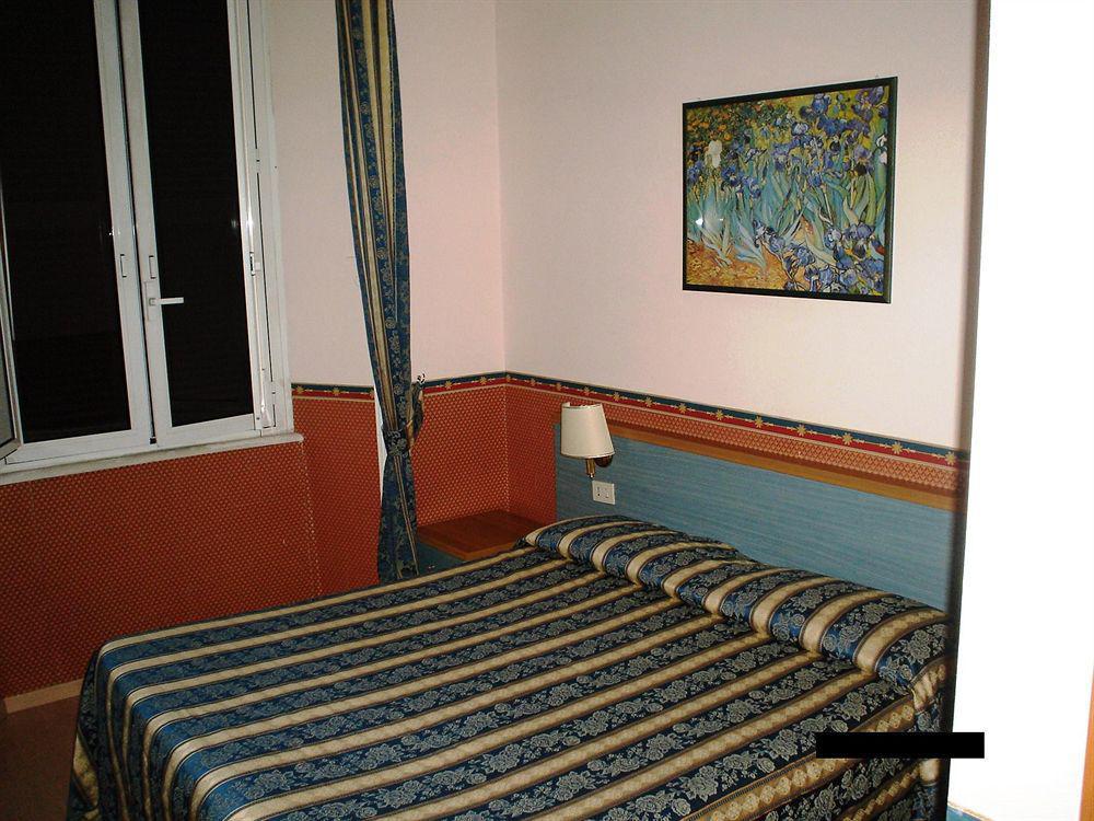 Lazzari Rom