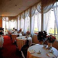 Eliseo Hotell 4*