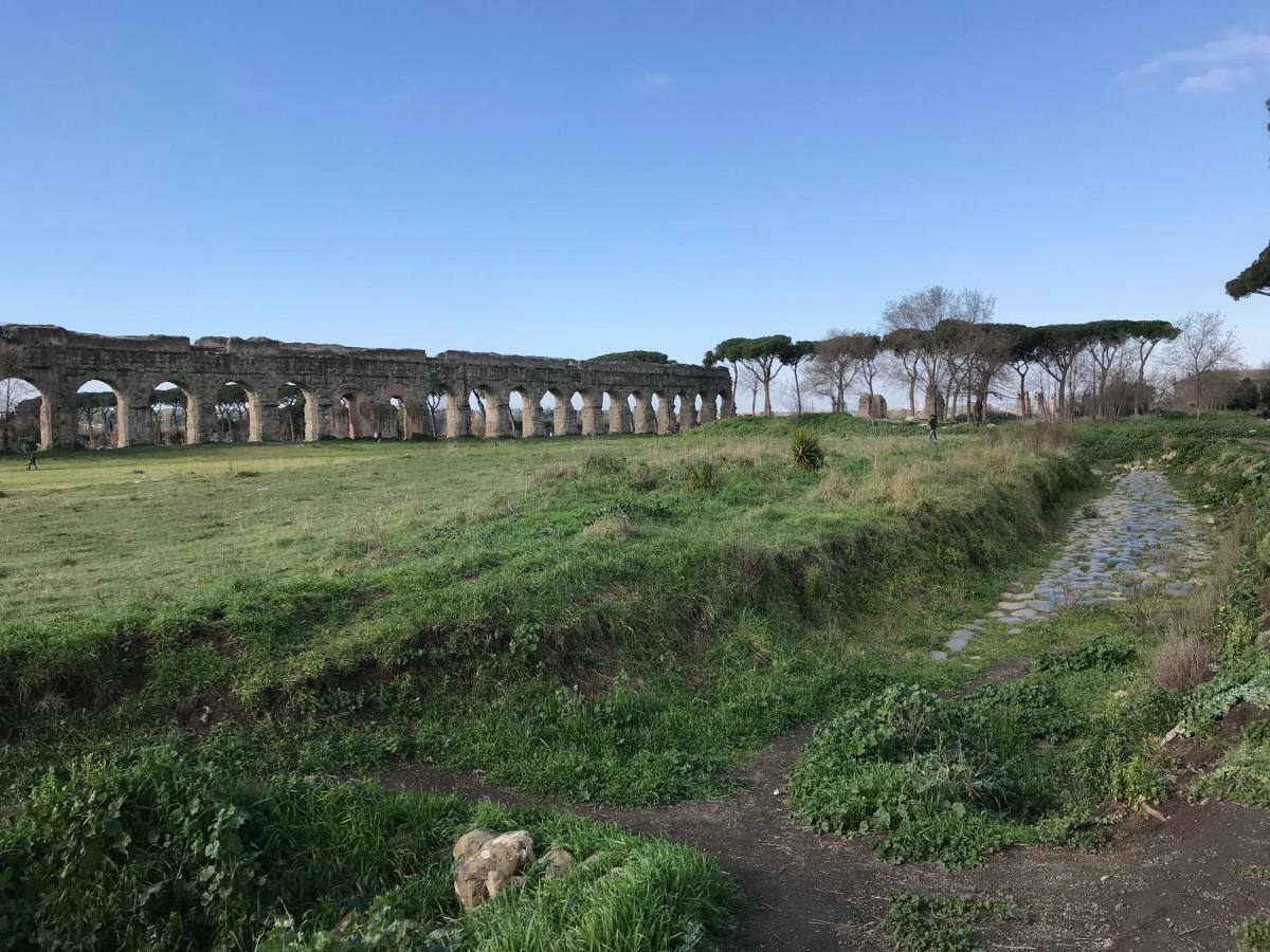 Agli Acquedotti Romani * Roma