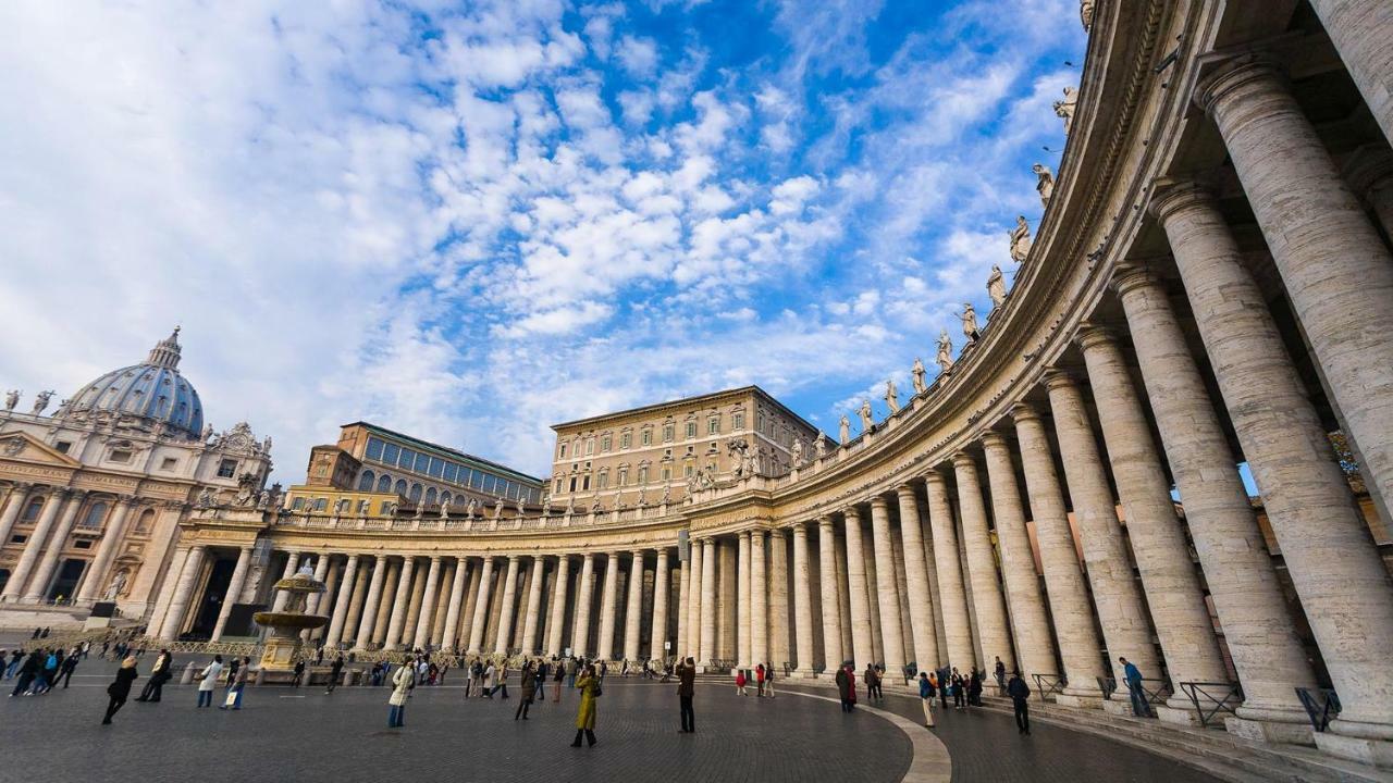 Claudia's At Vatican Rome
