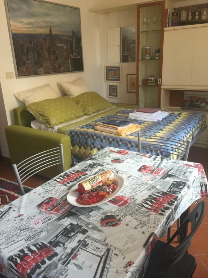 Apartamento Lovely Irnerio ❤ Flat Near S. Pietro ★