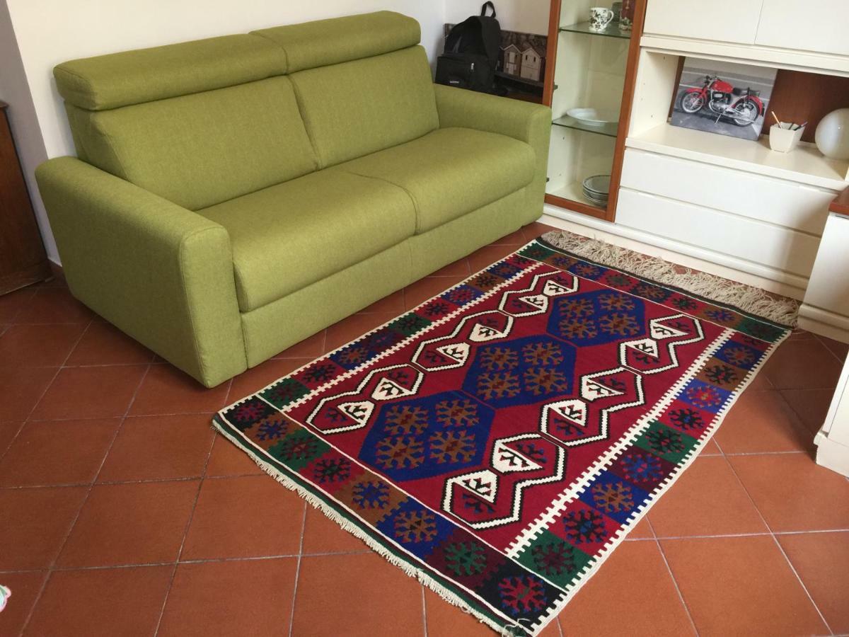 Apartamento Lovely Irnerio ❤ Flat Near S. Pietro ★