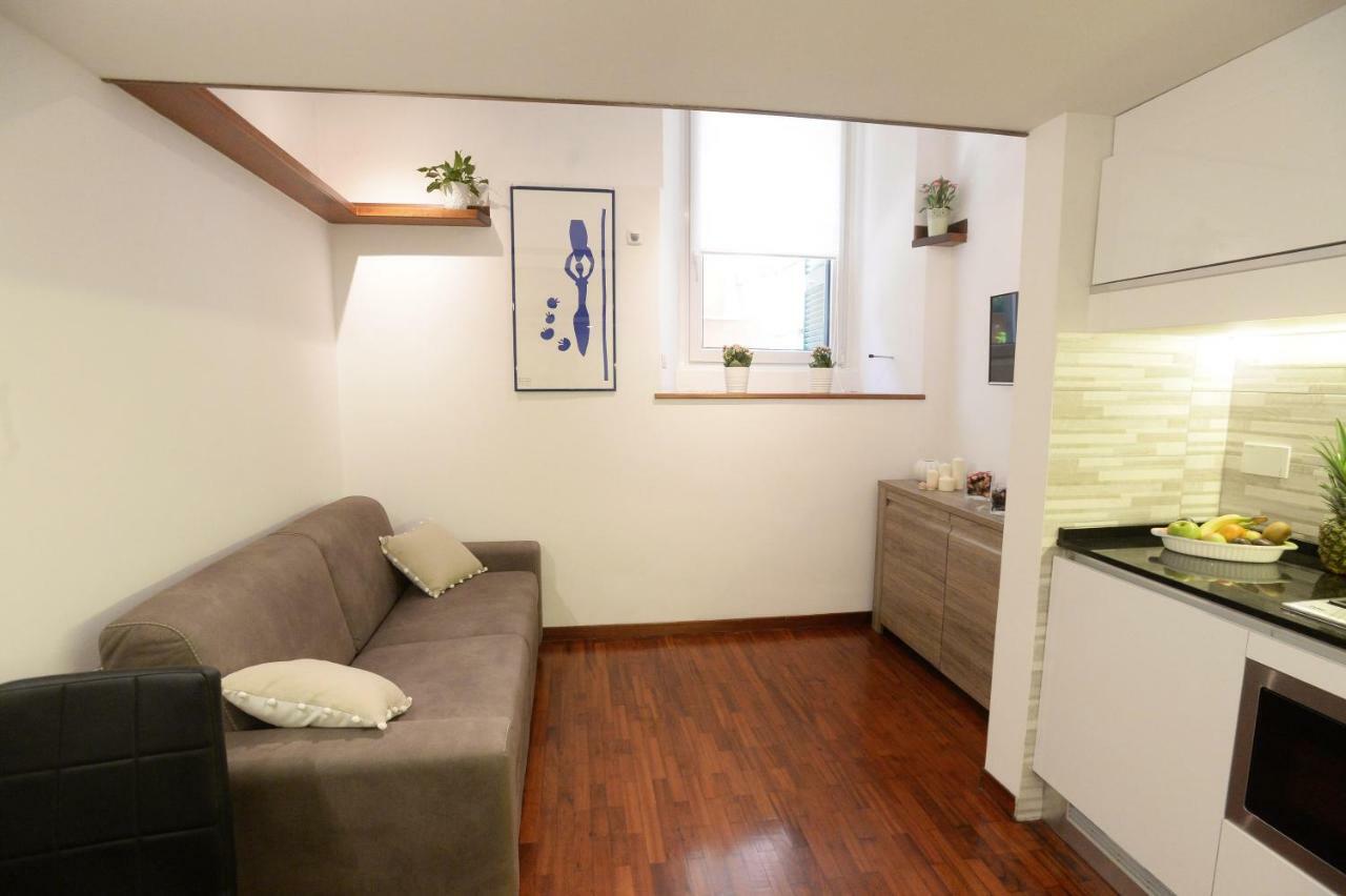 Apartment Alex Rom