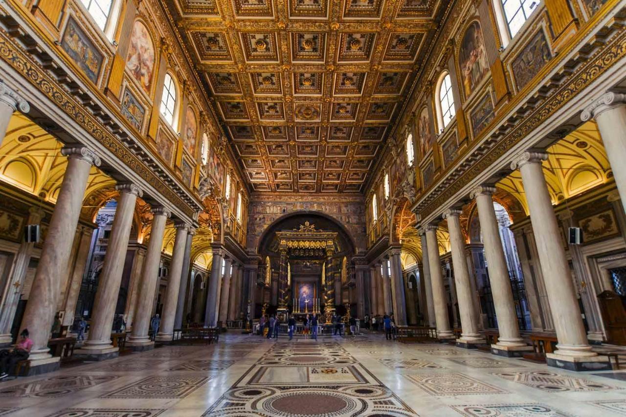 Acomodação com café da manhã  Domus Gallo Roma