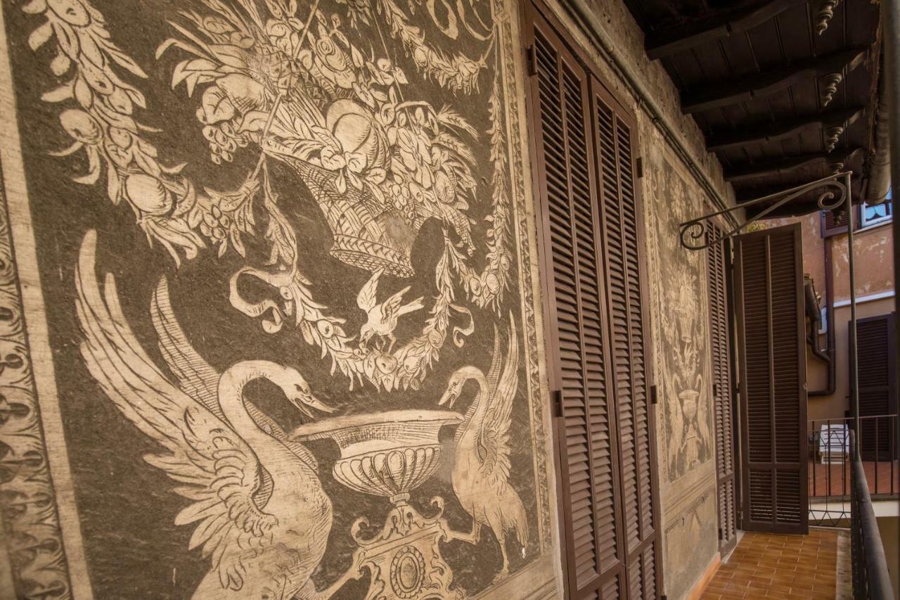 Your Secret Pantheon Apartamento *