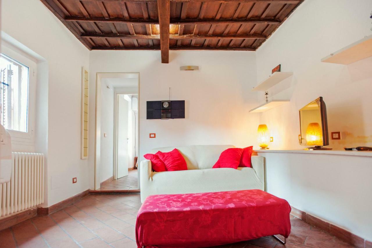 38 Vicolo De' Cinque Apartment