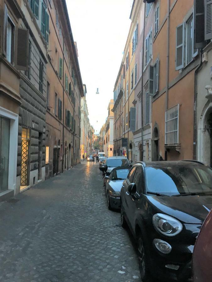 Chroma Farinone 28 Roma