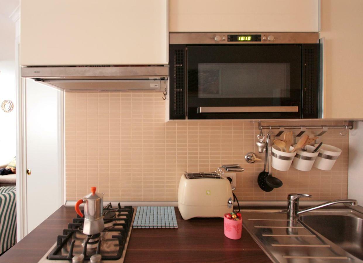 Apartamento Center Fori Imperiali Raffy's Charming *
