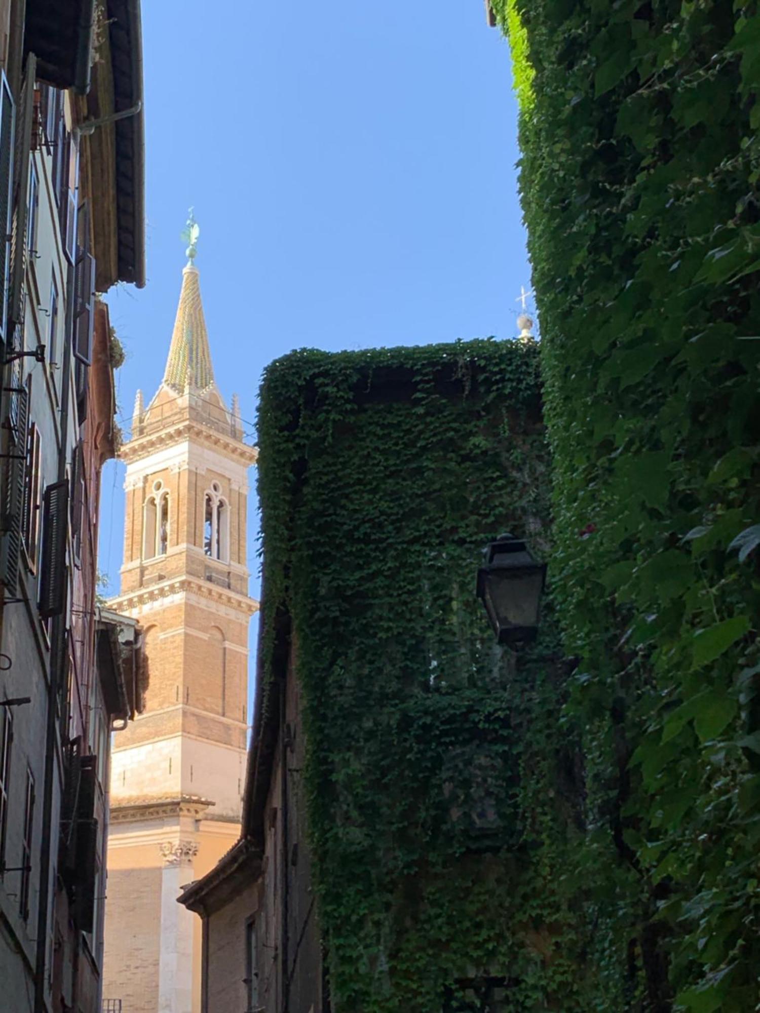 Navona Relais - Center Of *