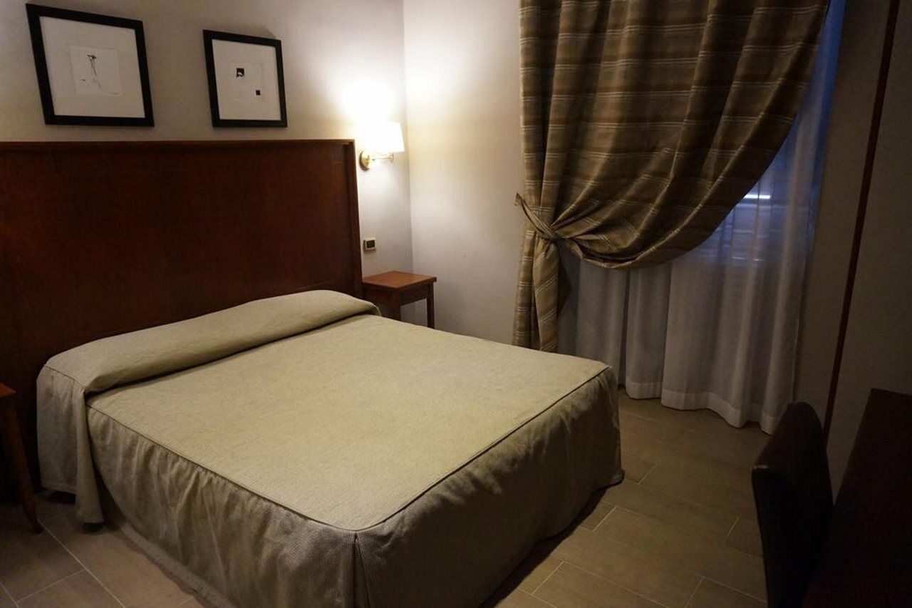 Taormina 2* Roma
