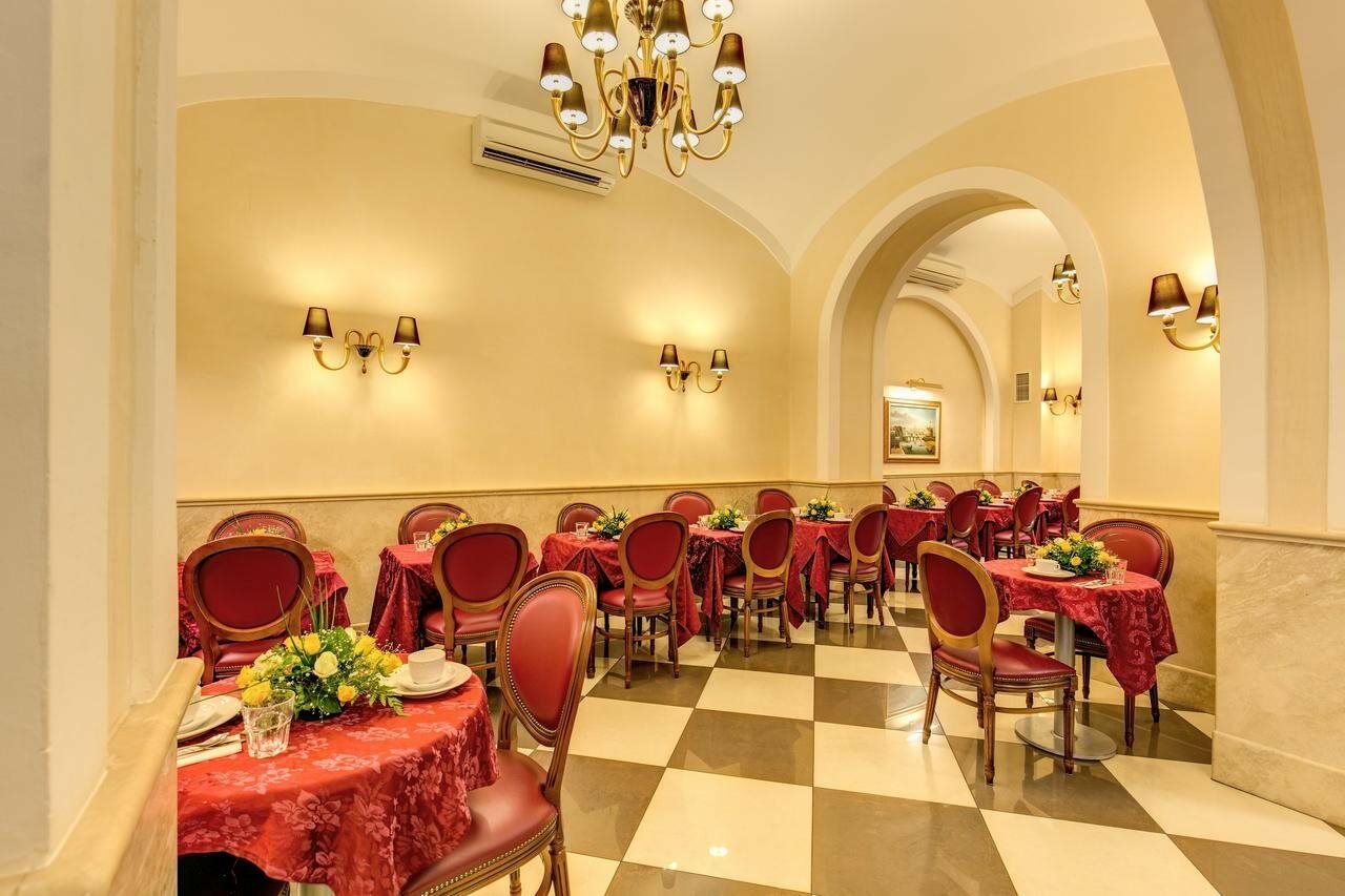 Hotell Contilia 3*