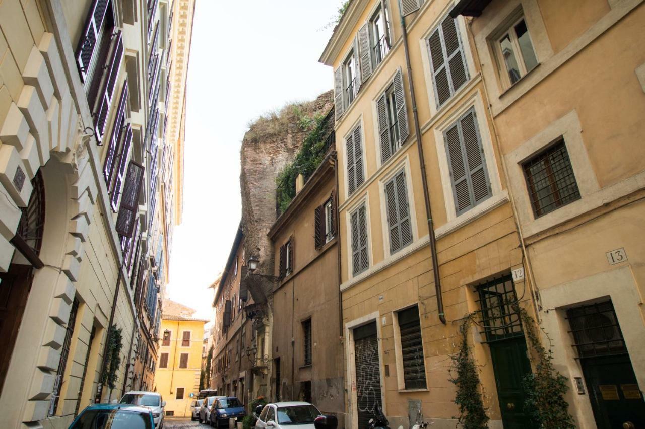Apartamento Charming Pantheon Apt In The Heart Of Rome *