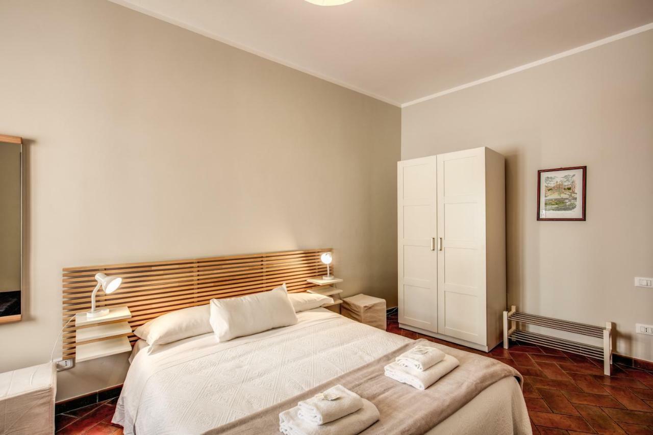 Apartment Appartamento Via Del Monte Della Farina