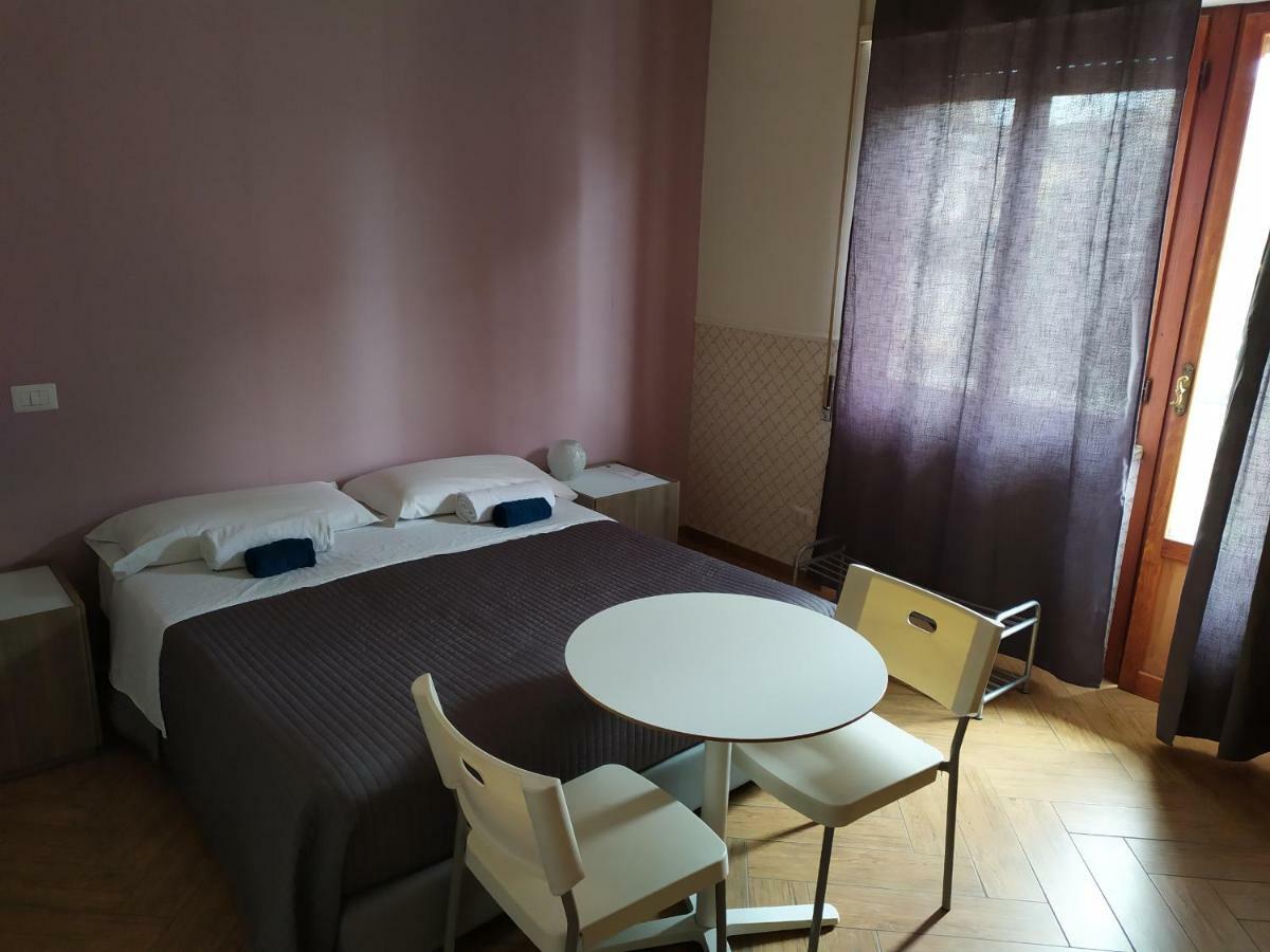 Affittacamere Casa Celeste 2*
