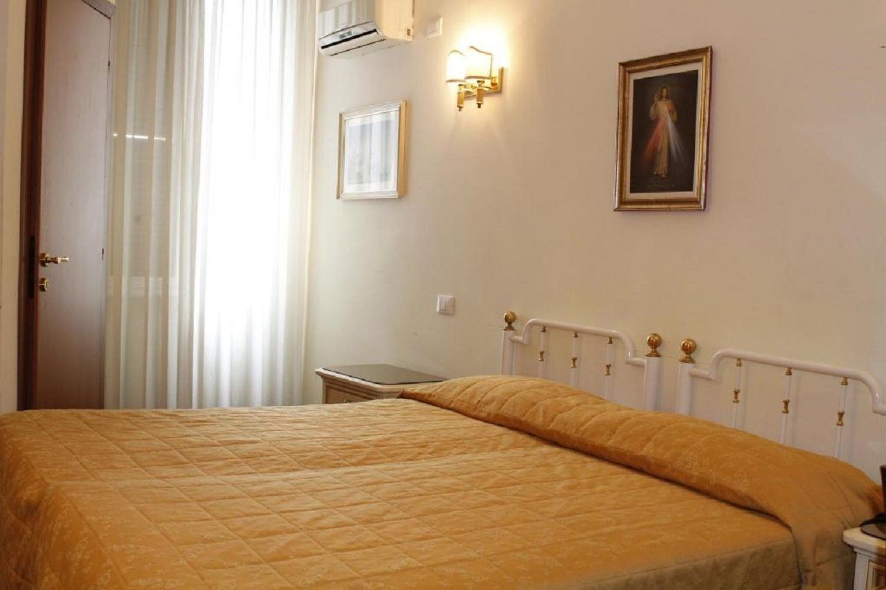 Hotel Gh San Giusto 3*