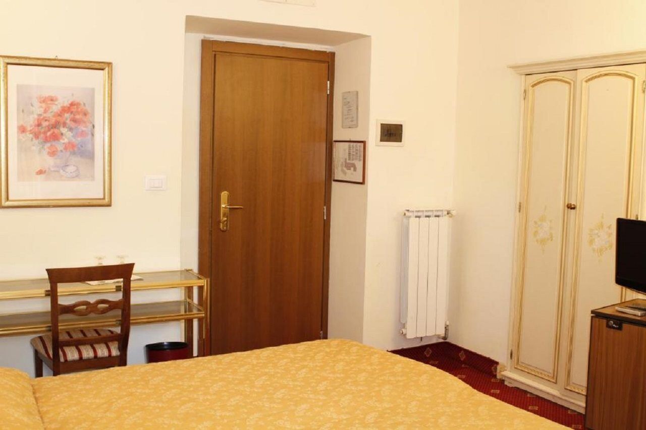 Gh San Giusto Hotel 3*