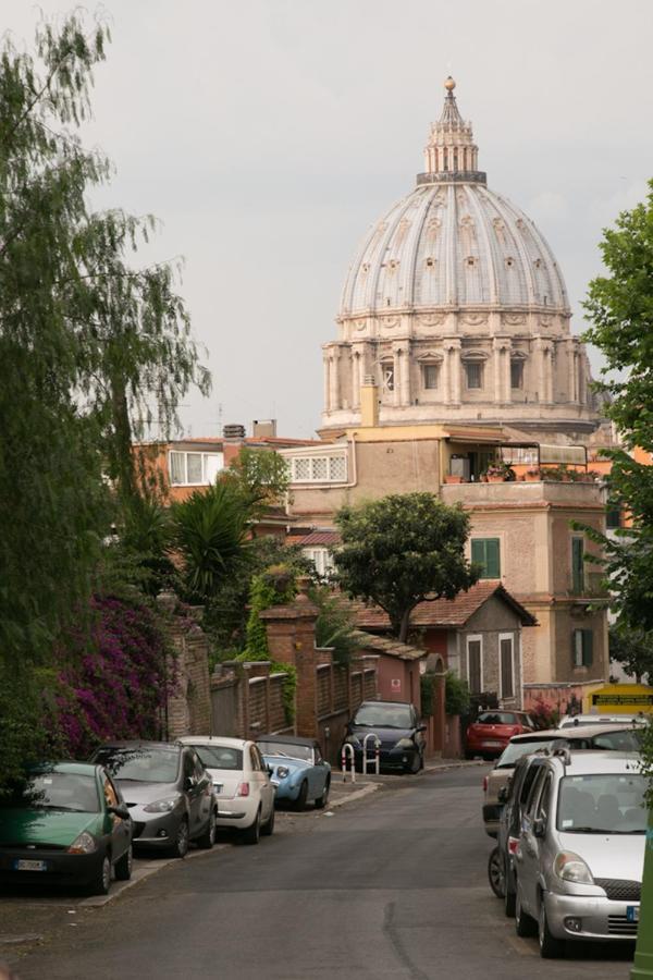 Vaticanhouse Roma